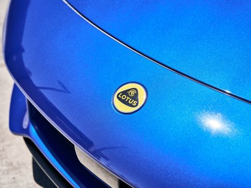 Used 2026 Lotus Emira SE RWD image 7