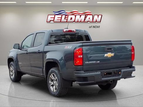 Used 2019 Chevrolet Colorado Z71 AWD/4WD image 3