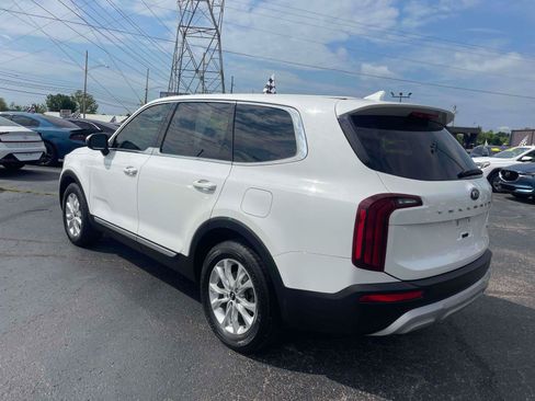 Used 2020 Kia Telluride LX FWD image 3