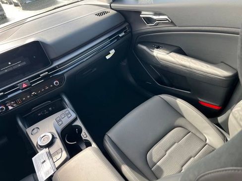 New 2026 Kia Sportage SX Prestige AWD/4WD image 11