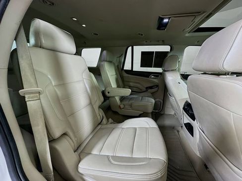 Used 2019 GMC Yukon Denali w/ Denali Ultimate Package image 32