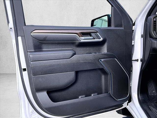 Used 2022 Chevrolet Silverado 1500 LT RWD image 18