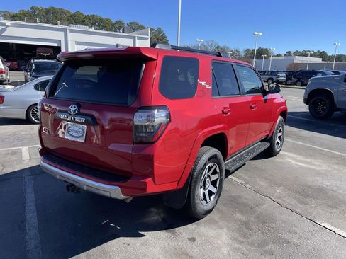 Used 2024 Toyota 4Runner TRD Off-Road Premium image 10