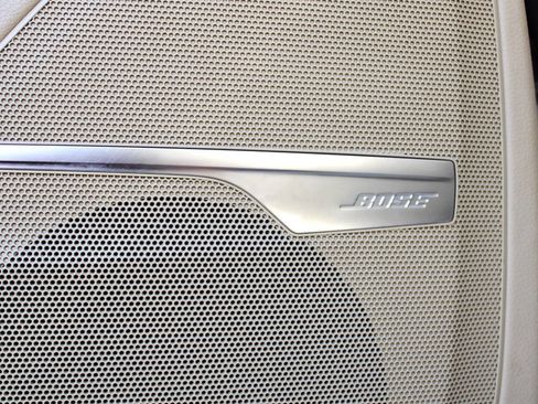 Used 2017 Audi Q7 3.0T Premium Plus image 38