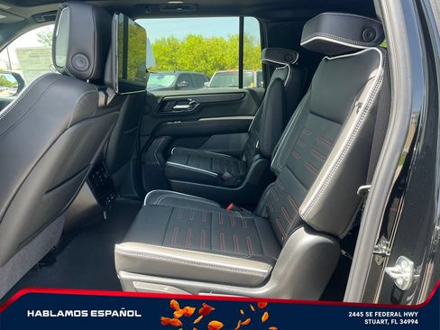 New 2026 GMC Yukon XL AT4 Ultimate AWD/4WD image 11