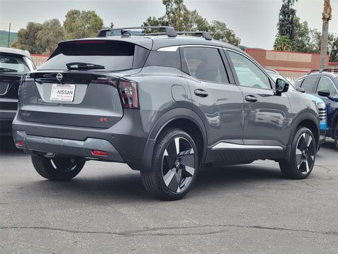 New 2026 Nissan Kicks SR w/ SR Premium Package image 2