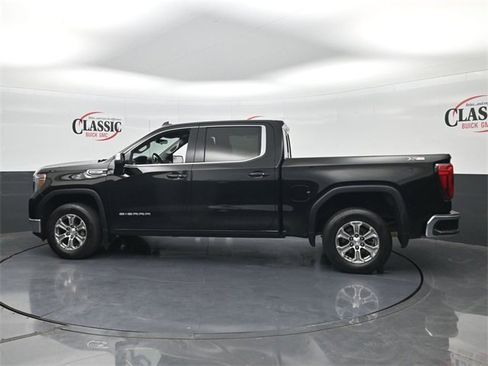 Used 2020 GMC Sierra 1500 SLE w/ SLE Value Package image 2