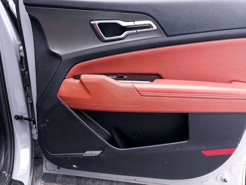 Used 2024 Kia Sportage SX FWD image 35