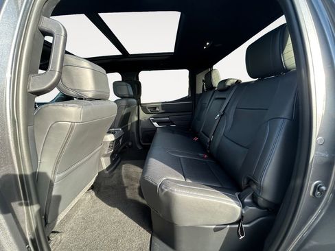 Used 2023 Toyota Tundra Platinum image 11