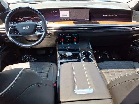 Certified 2026 Cadillac Escalade Platinum Luxury w/ LPO, Floor Liner Package AWD/4WD image 20