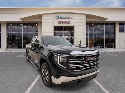 Certified 2024 GMC Sierra 1500 SLT w/ SLT Premium Plus Package RWD image 3