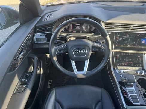 Used 2021 Audi Q8 Premium Plus w/ Premium Plus Package image 12