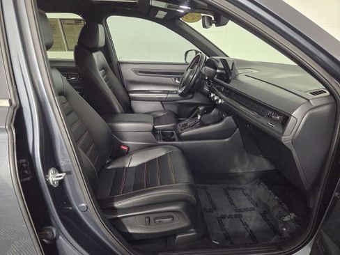 Used 2025 Honda CR-V Sport-L image 31