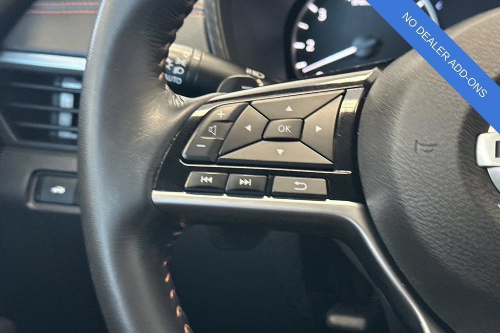 Used 2020 Nissan Altima 2.5 SR w/ Premium Package FWD image 25