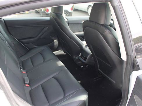 Used 2023 Tesla Model 3 Performance AWD/4WD image 12