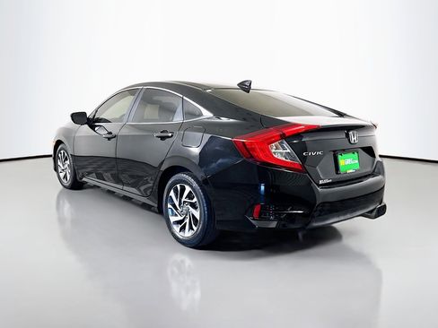 Used 2018 Honda Civic EX image 7