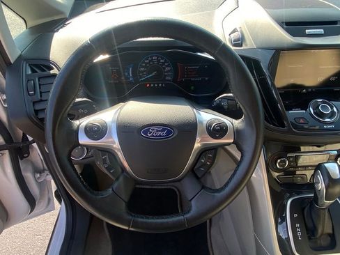 Used 2015 Ford C-MAX SEL w/ Equipment Group 302A FWD image 12