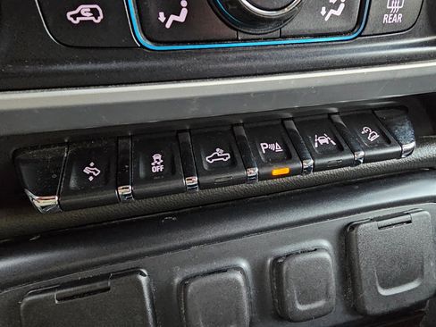 Used 2017 GMC Sierra 1500 SLT image 57