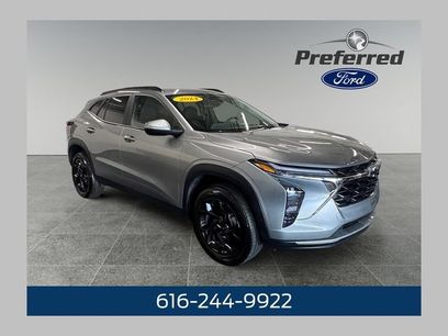 Used 2024 Chevrolet Trax LT w/ Driver Confidence Package