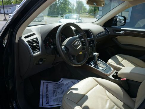 Used 2013 Audi Q5 2.0T Premium w/ Convenience Pkg AWD/4WD image 13