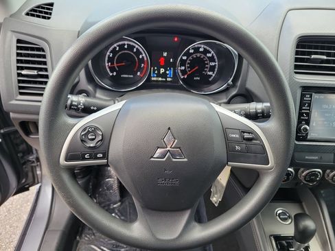 Used 2023 Mitsubishi Outlander Sport ES AWD/4WD image 19
