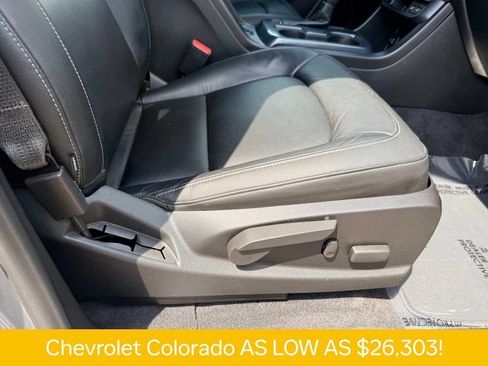 Used 2020 Chevrolet Colorado Z71 RWD image 16