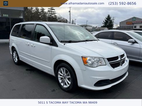 Used 2016 Dodge Grand Caravan SXT image 1