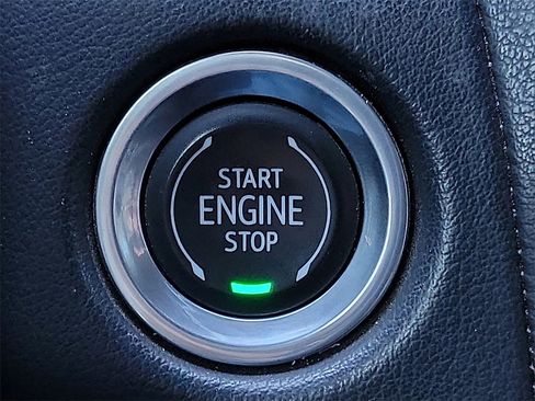 Used 2023 Chevrolet Suburban High Country w/ Premium Package 2 image 17