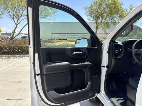 Used 2023 GMC Sierra 1500 Pro w/ Pro Value Package RWD image 17