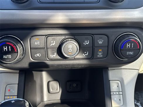 Certified 2017 GMC Acadia Denali w/ Technology Package image 11