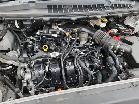 Used 2022 Ford Edge SEL w/ Convenience Package image 26