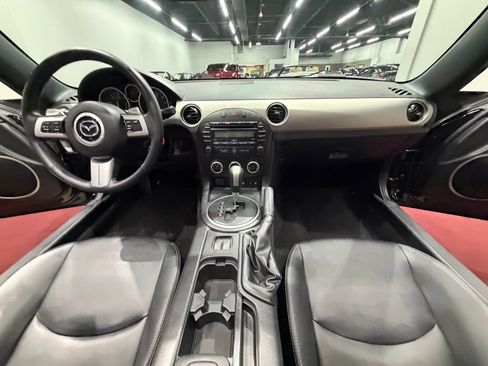 Used 2012 MAZDA MX-5 Miata Grand Touring w/ Premium Pkg RWD image 27