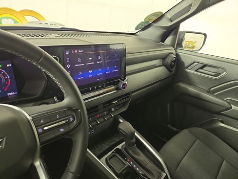 Certified 2025 Chevrolet Colorado W/T w/ WT Custom Package RWD image 24