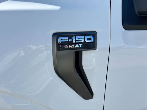 Used 2023 Ford F150 Lariat w/ Equipment Group 502A High image 32