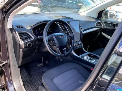 Certified 2024 Ford Edge SE w/ Black Appearance Package