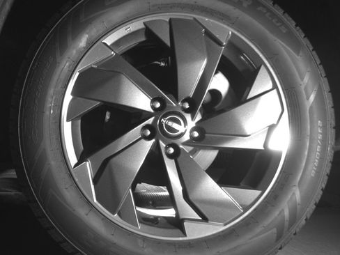 Used 2025 Nissan Rogue SV AWD/4WD image 14