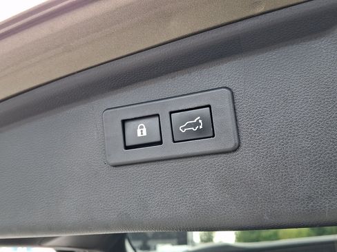 Used 2020 Subaru Outback Premium AWD/4WD image 30