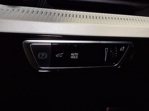 New 2026 Cadillac Optiq Luxury 2 image 16