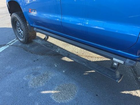 Used 2022 Chevrolet Silverado 1500 LT Trail Boss w/ LT Trail Boss Premium Package image 20