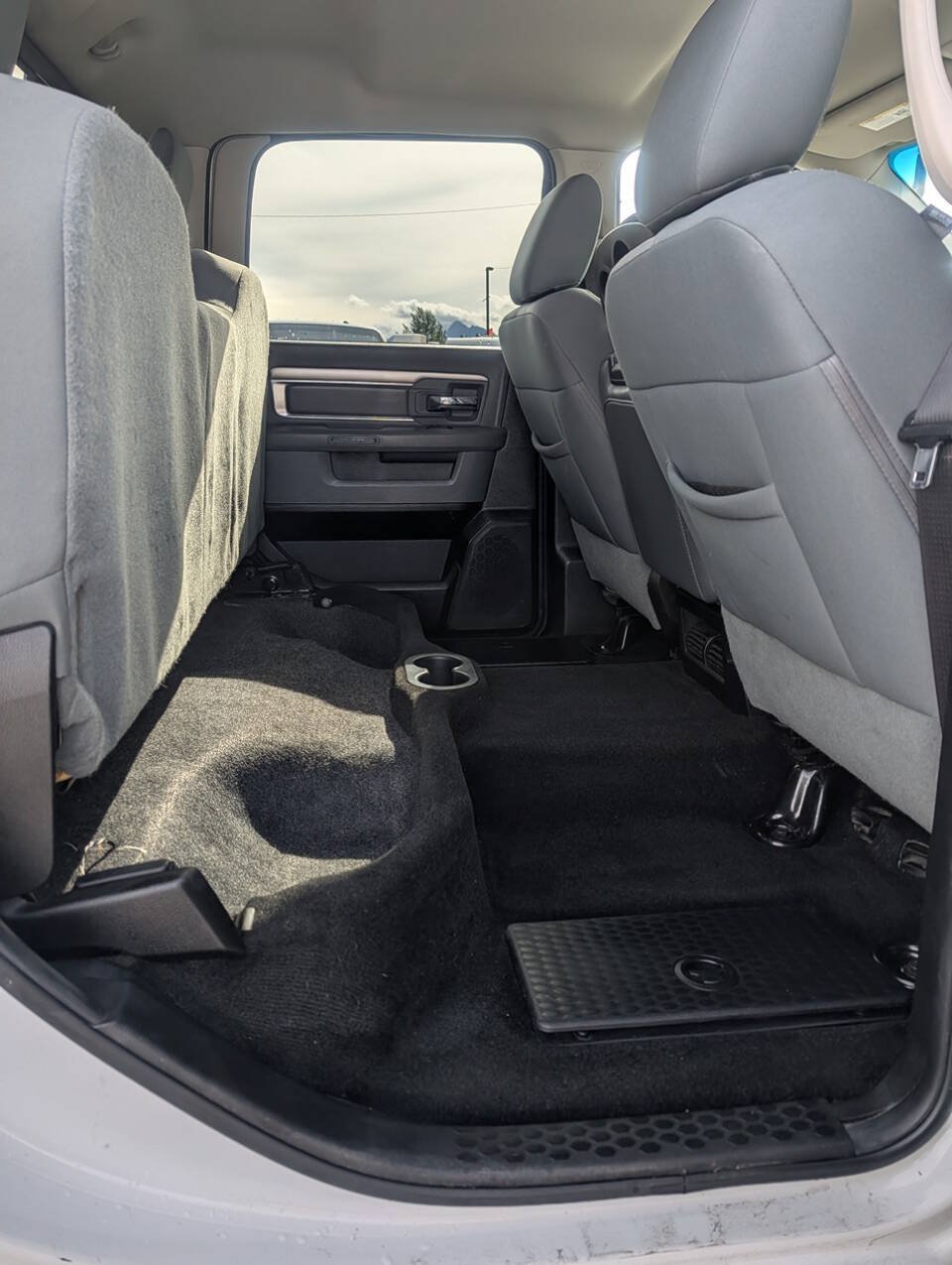 Used 2013 RAM 1500 Classic SLT w/ Premium Display Pkg AWD/4WD image 39