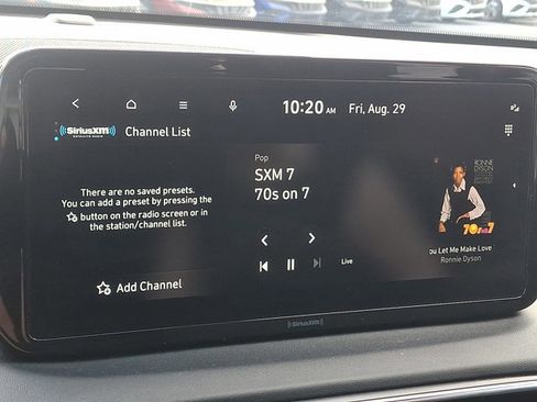 Certified 2023 Hyundai Santa Fe SEL image 17