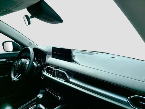 Used 2025 MAZDA CX-5 AWD 2.5 S w/ Select Package image 22