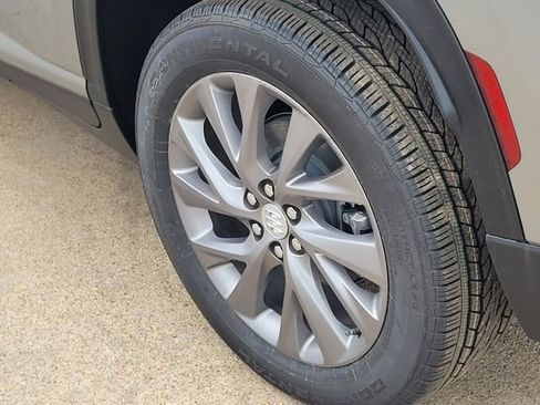 New 2026 Buick Enclave Preferred FWD image 7