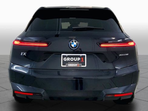 Certified 2024 BMW iX xDrive50 w/ Premium Package AWD/4WD image 4