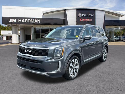 Used 2022 Kia Telluride S FWD image 3
