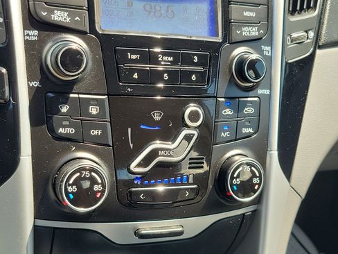 Used 2013 Hyundai Sonata Limited FWD image 21