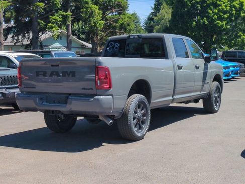 New 2026 RAM 2500 Laramie w/ Night Edition AWD/4WD image 7