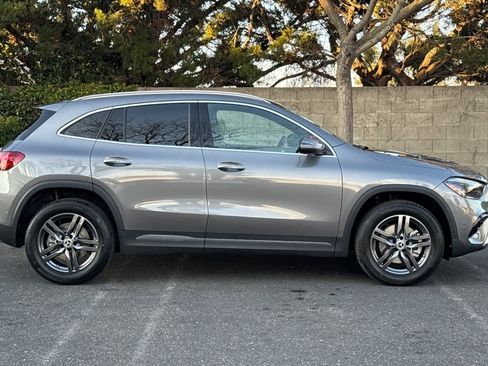 New 2026 Mercedes-Benz GLA 250 4MATIC image 2
