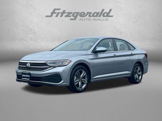 Used 2024 Volkswagen Jetta SE FWD video 2