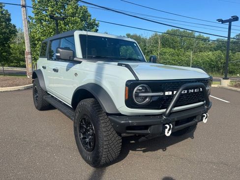 Used 2023 Ford Bronco Wildtrak AWD/4WD image 6